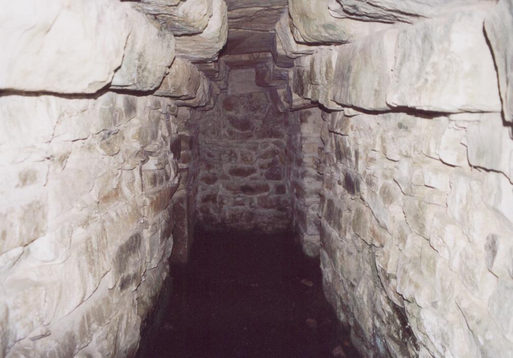 Etruscan tomb interior - Castellina in Chianti 